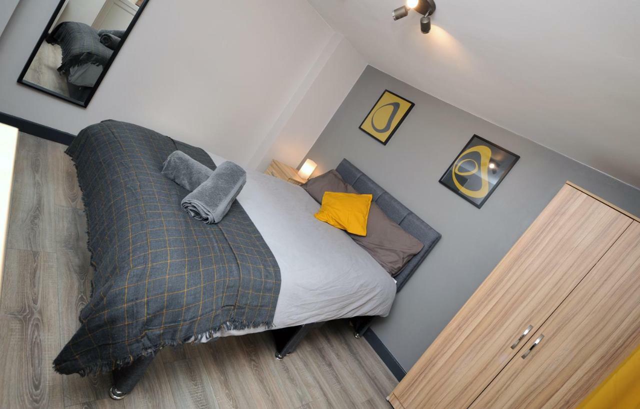 Stone'S Throw City Centre - Tv In Every Bedroom! Swansea Luaran gambar