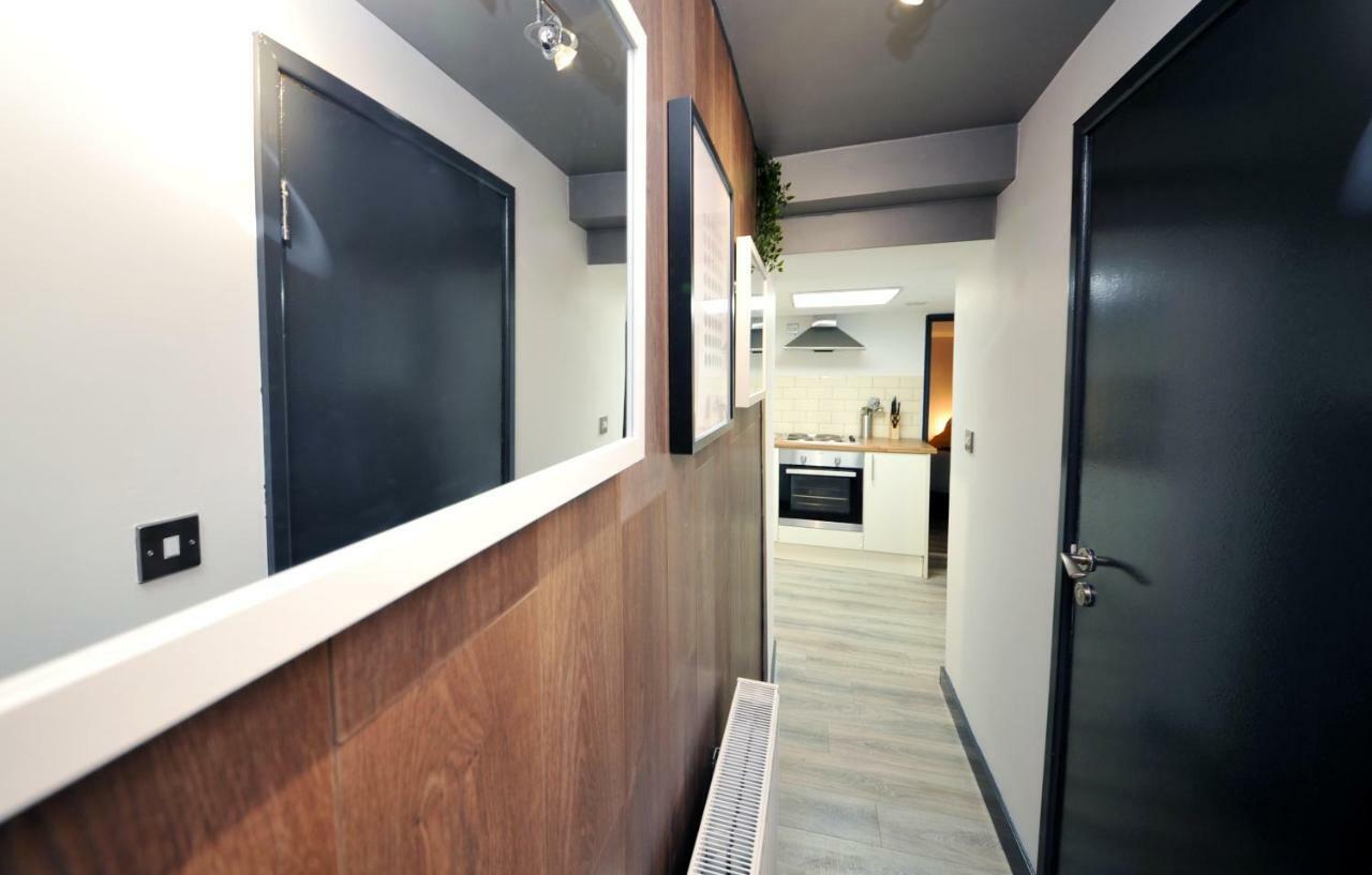 Stone'S Throw City Centre - Tv In Every Bedroom! Swansea Luaran gambar