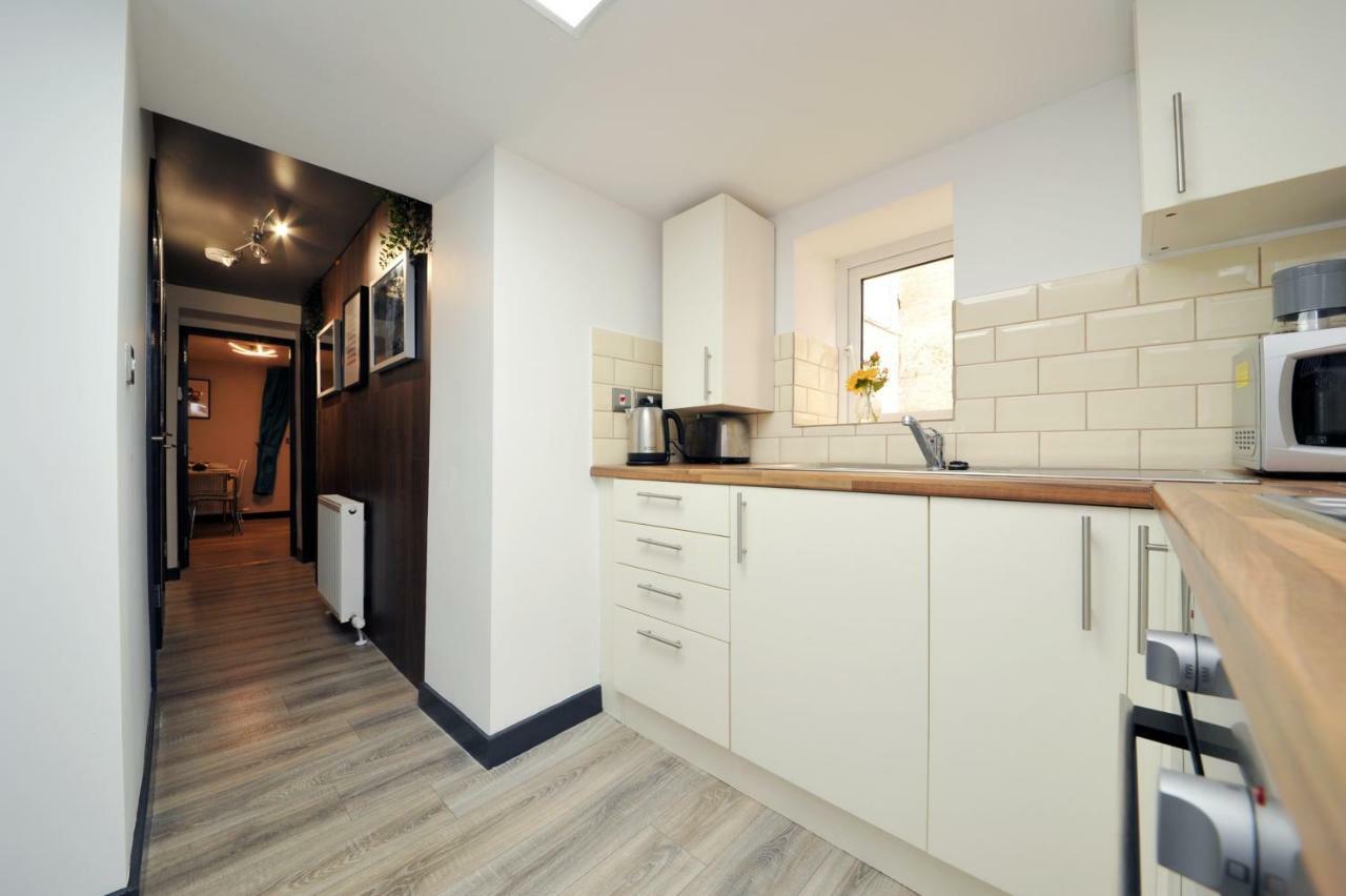 Stone'S Throw City Centre - Tv In Every Bedroom! Swansea Luaran gambar